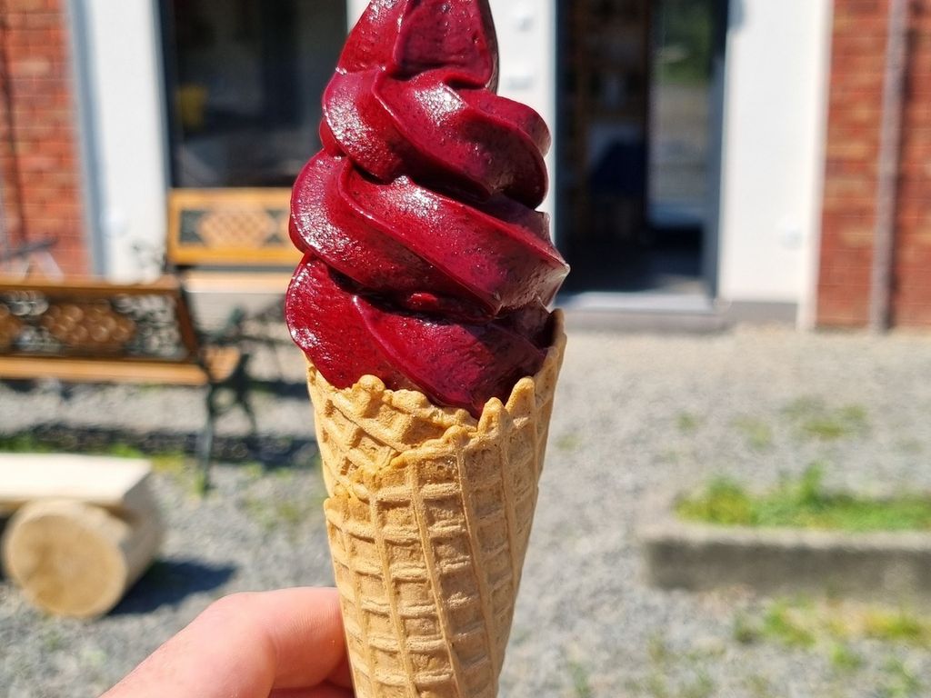 Točená zmrzlina před obchůdkem